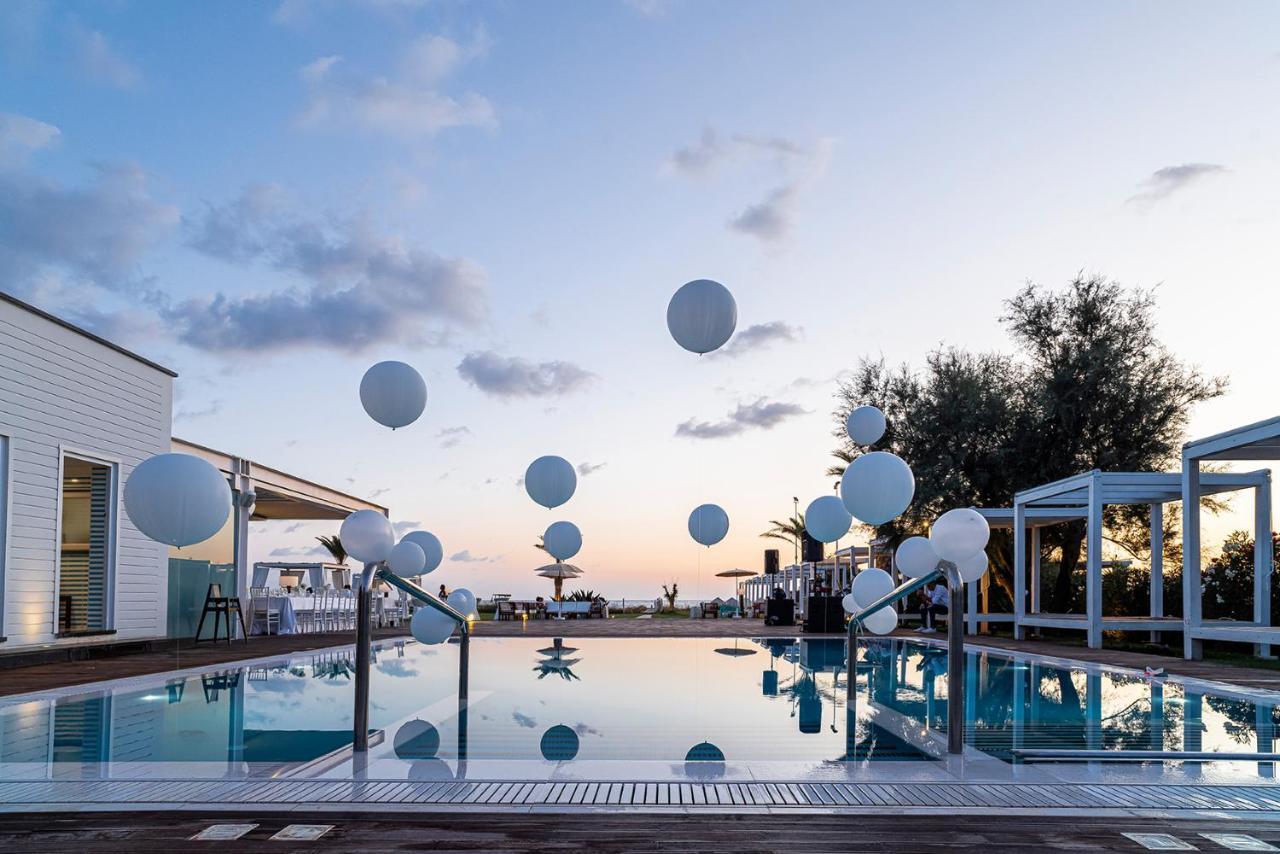 Savoy Hotel & Spa - Preferred Hotels & Resorts Paestum Exteriör bild