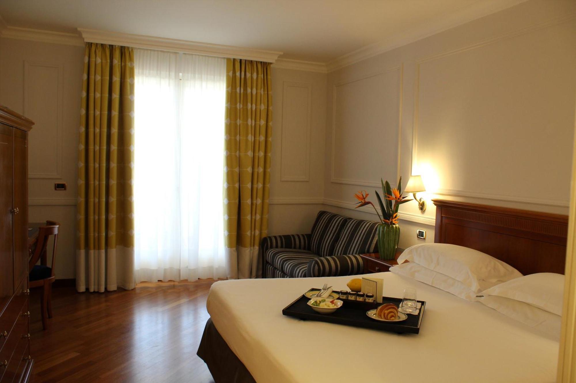 Savoy Hotel & Spa - Preferred Hotels & Resorts Paestum Exteriör bild
